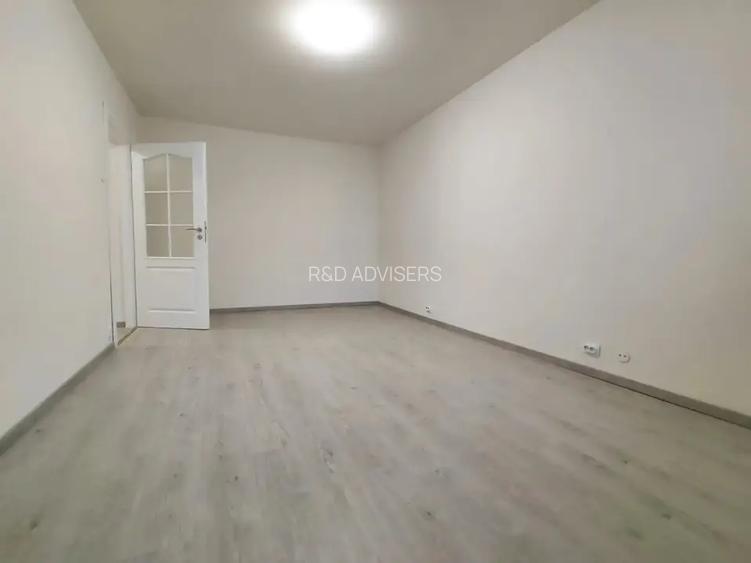 Apartament renovat,Vedere liberă, Bloc reabilitat - 9