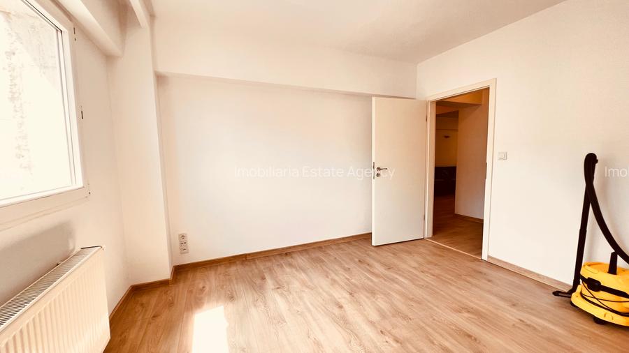 Apartament 3 camere Titan - metrou, stradal, renovat recent, nemobilat, liber - 28