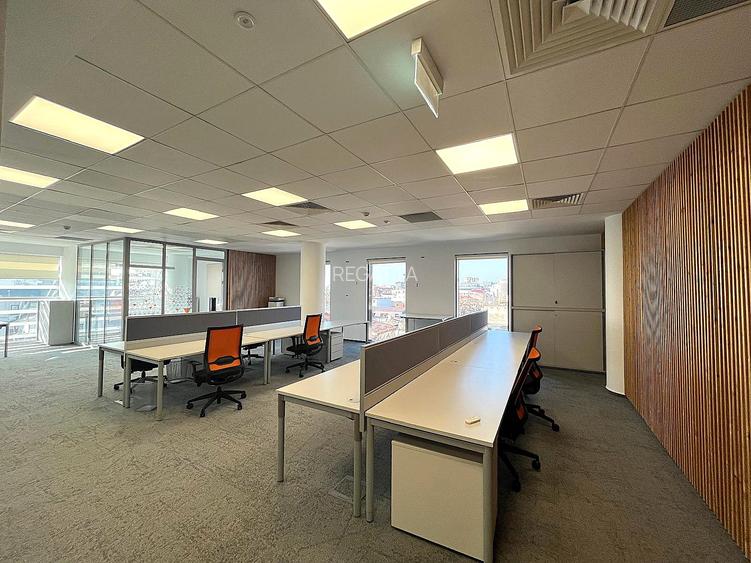 Piata Victoriei -spatii birouri,  170 mp SI 322 mp - 5