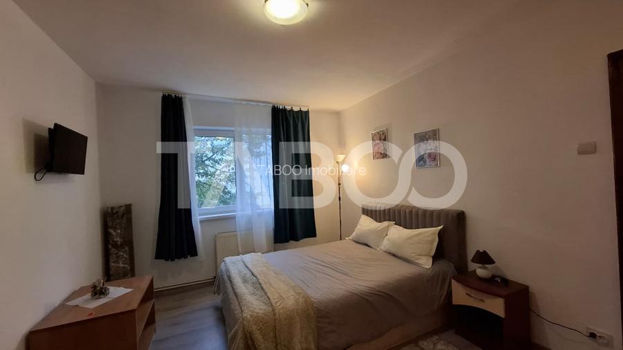 Apartament 3 camere de inchiriat 45 mp zona Vasile Aaron - 2