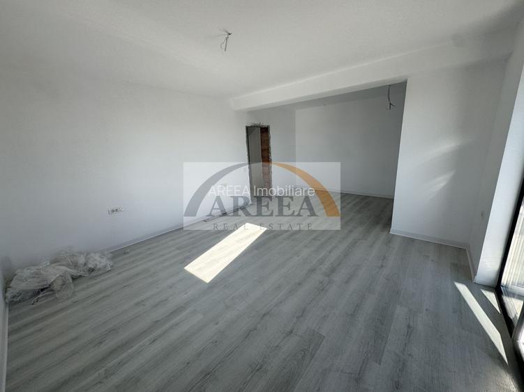 Vila 5 camere Otopeni Central-bucatarie si finisaje incluse - 17