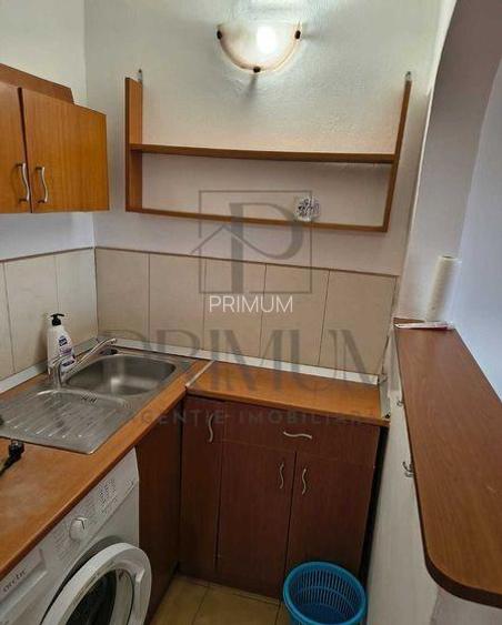 Garsoniera - Decomandat - Mobilat și Utilat - Zona Lipovei - 4