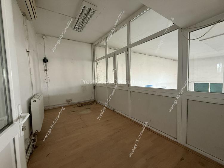 Hala 300 mp | Birouri + Vestiar | Acces auto | 3 intrari | Zona Lipovei - 10