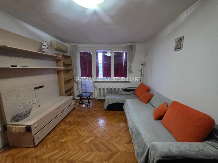 Piata Sudului, 10 minute metrou, Secuilor intersectie cu str. Mirea Luiza - 15