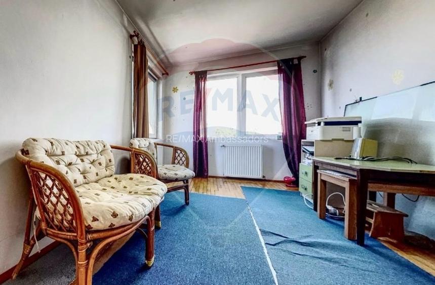 Casă / Vilă cu 6 camere de vânzare - 13