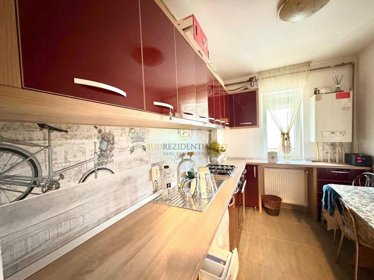 Apartament decomandat, 2 camere, mobilat si utilat, zona Drumul Fermei - 6