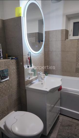 Apartament | 3 camere | B-dul București - 8