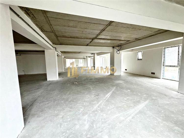 Spatiu Comercial | 390 mp | Bloc Nou | ID:1474 - 3