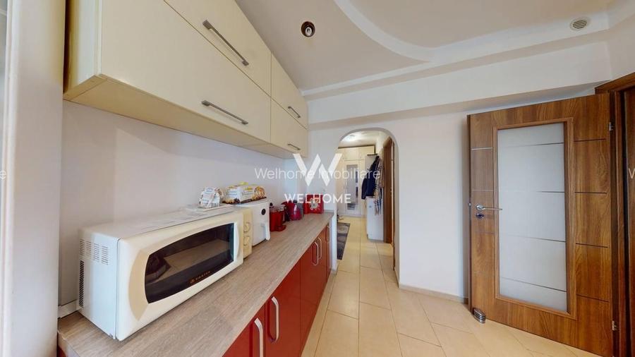 Apartament in zona centrala, la cheie, mobilat, utilat, et intermediar - 14