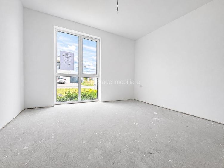 2 camere + gradina + 2 locuri parcare M. Noua - 4
