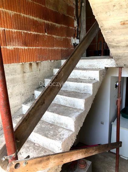 Particular, casa 511mp + 710mp teren in Pantelimon, Ilfov. Pret negociabil.  - 13