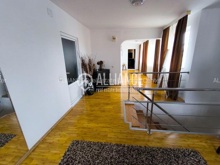 MEDEEA Vila P+1 mobilata complet si curte generoasa! - 23