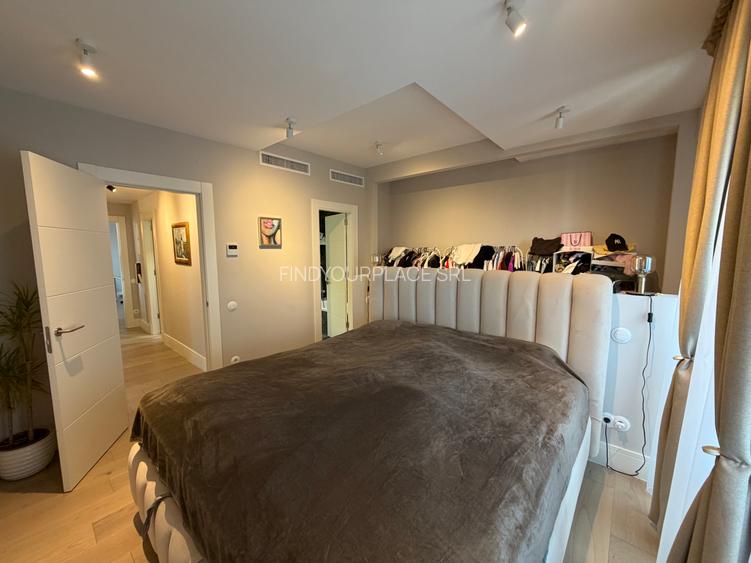 Apartament în Triana Residence,piscină exterioară,parcare valabilă,COMISION0 - 17