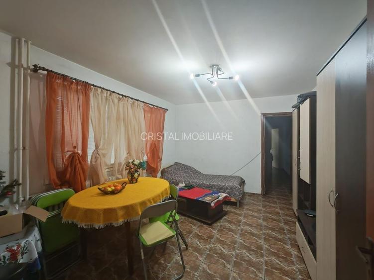 Apartament 3 camere, Brancoveanu, zona Covasna. Loc parcare. - 7
