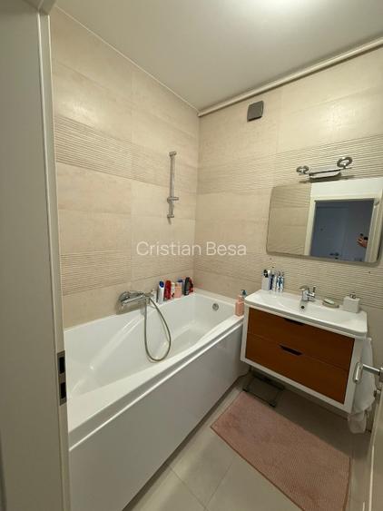Apartament deosebit in vila, 4 camere in vila, 120 mp utili, curte si anexa - 8