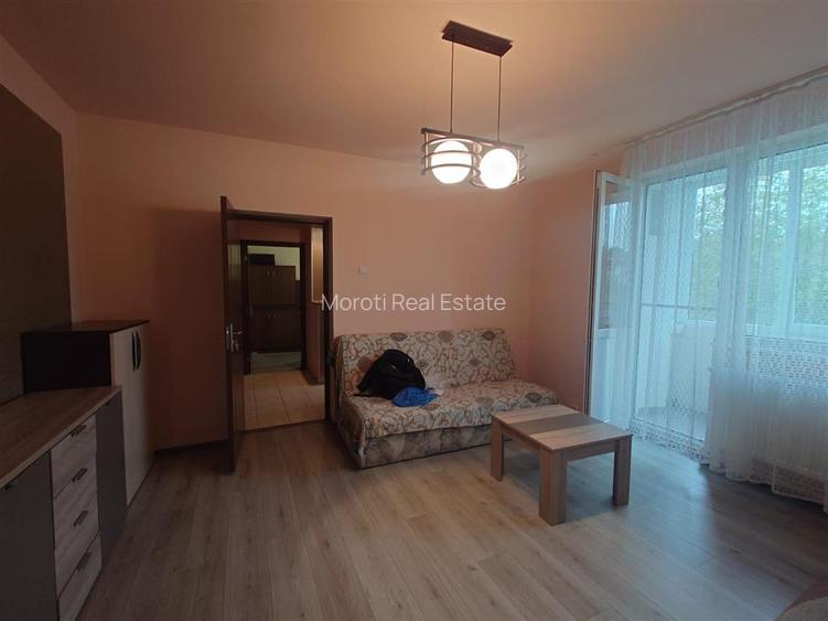 Apartament 3 camere Brad - 6