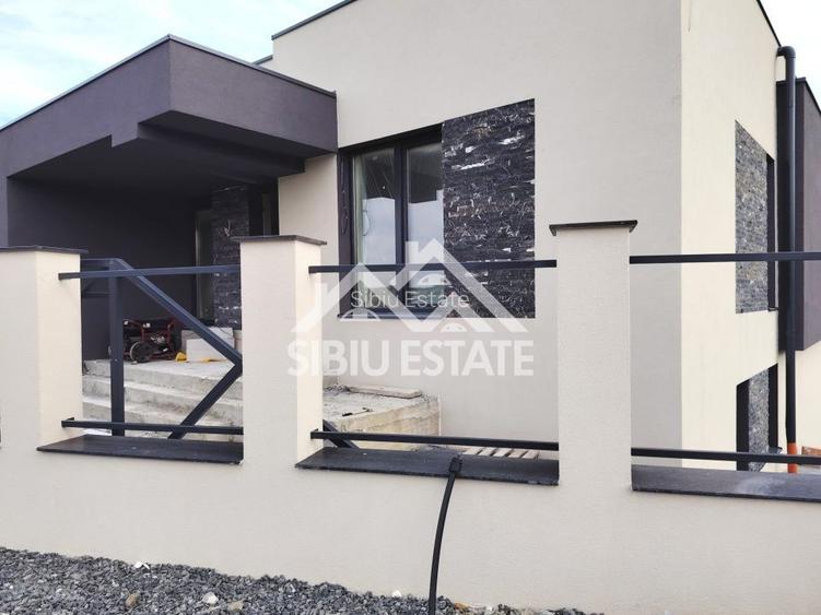 Casa Sibiu, Selimbar teren 790 mp, garaj, terase - 15