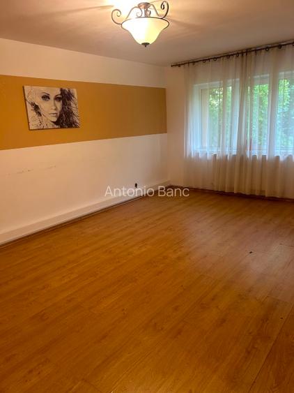Apartament 3 camere , 2 băi în Brașov - 3