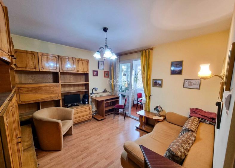 Apartament de 3 camere, 70 mp, etaj 2, luminos- Brancoveanu - 2