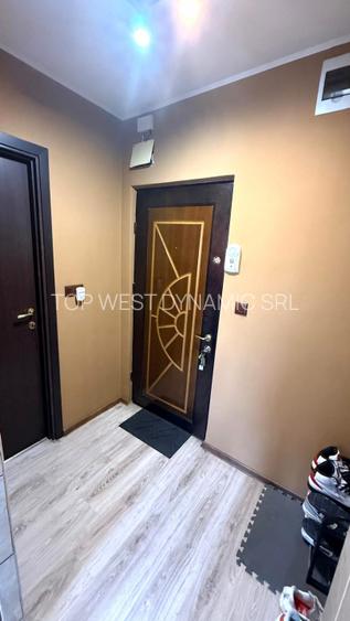 Garsonieră 27 mp, Decebal str. Nicolae Bălcescu - 2