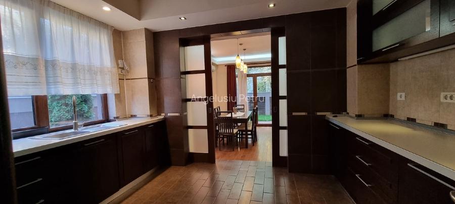 Vila lux Baneasa-Lac, langa Petrom City, zona exclusivista pe malul lacului - 11