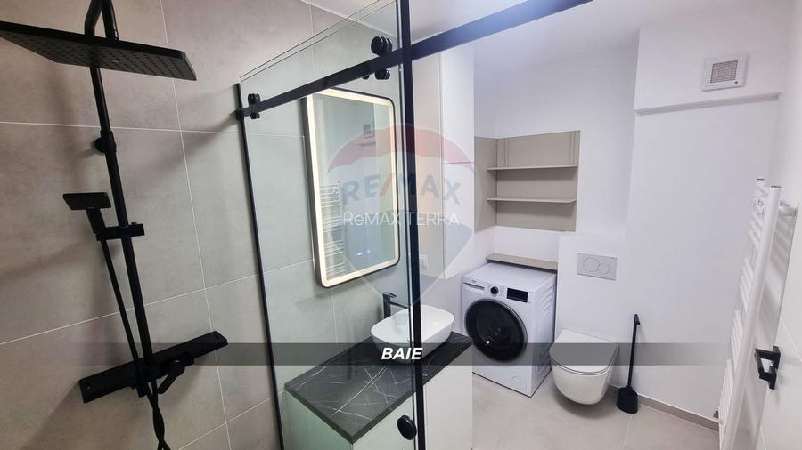 Apartament cu 3 camere tip PENTHOUSE de închiriat în zona PODUL VIILOR - 14