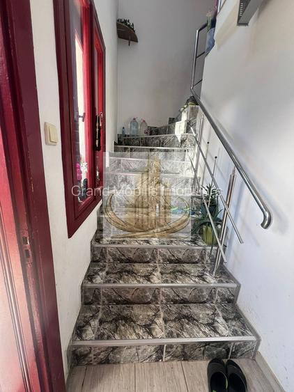 Casă spațioasă cu 2 apartamente, acces din 2 străzi – zona Lipovei - 16