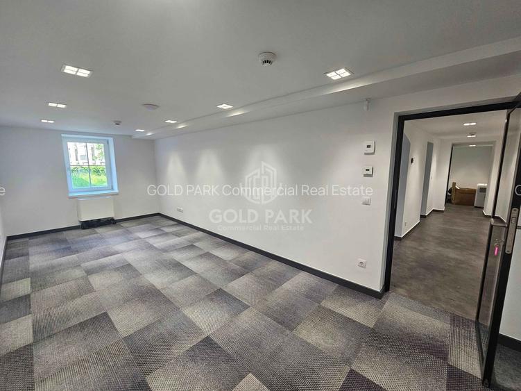 Cladire de Birouri - Zona Centrala - Terase / Locuri de Parcare - 55