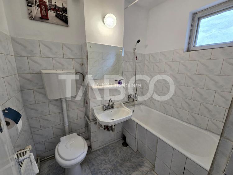 Apartament decomandat de vanzare cu 3 camere balcon zona Mihai Viteazu - 8