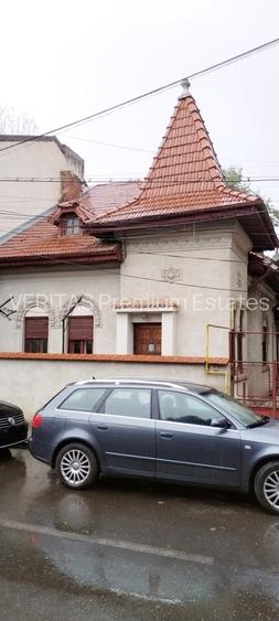 Casa solida parter si pod in zona Floreasca, 4 camere, inaltime 3,5m, garaj - 15
