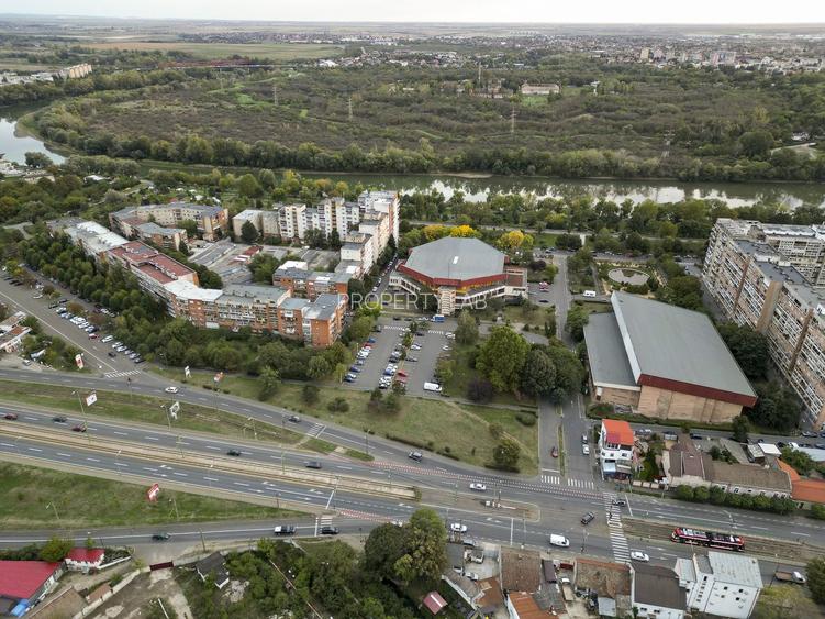 Calea Iuliu Maniu, urbanism P+2+M POT 65% CUT 1.25 - 3