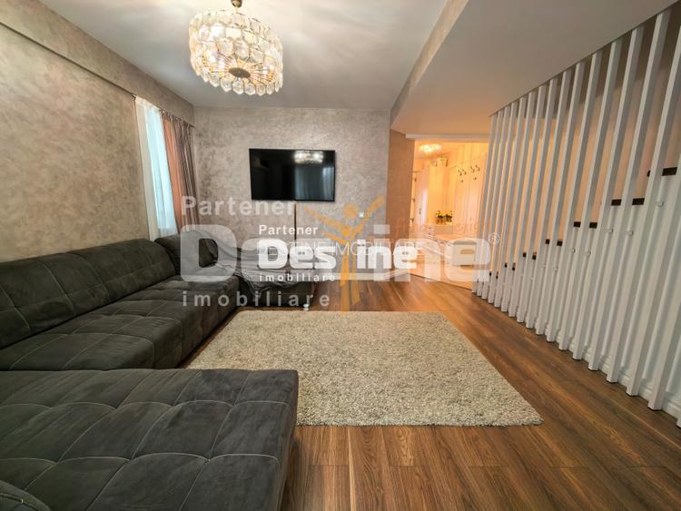 Duplex modern cu design britanic 7 camere D+P+1+M 160 mp - 2