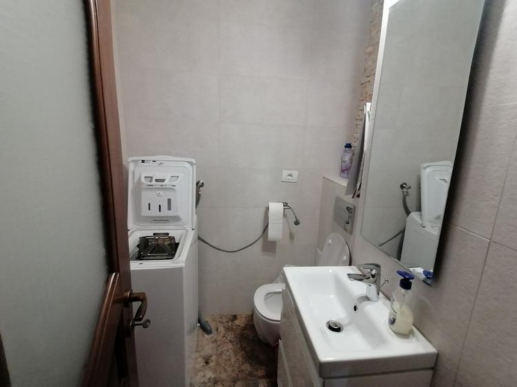 Apartament 2 camere et 1 (ACTIVITATE DE BIROU) zona Biblioteca Judeteana