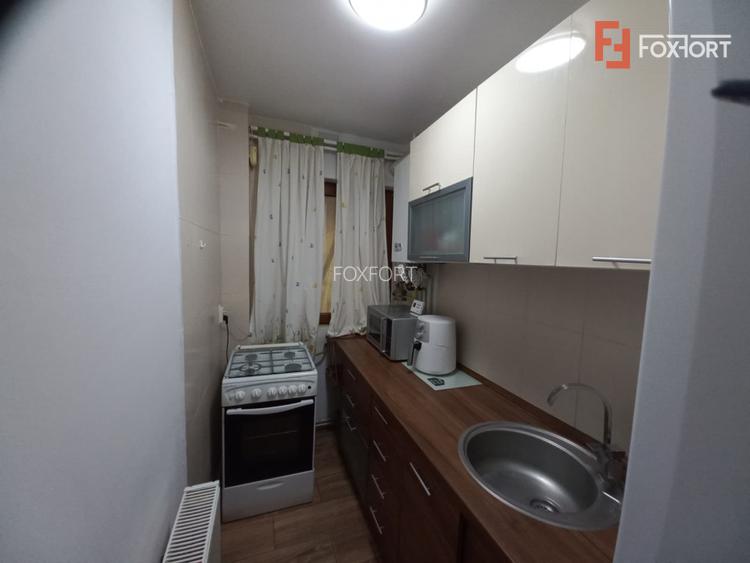 Apartament cu 2 camere la parter - zona Take Ionescu - 5