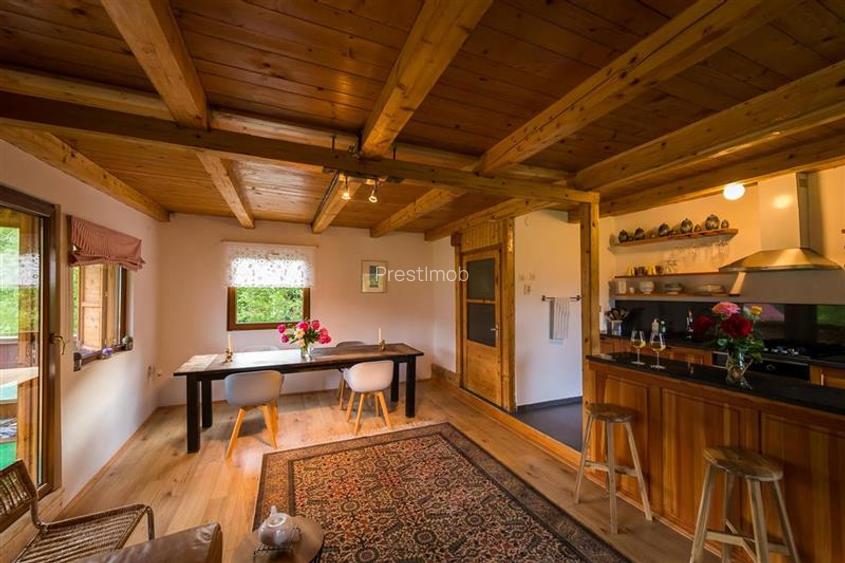 De vanzare casa de vacanta/locuit  in Lunca Bradului - 3