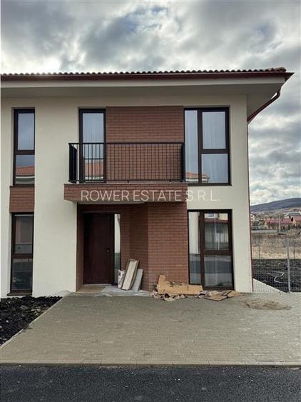 Casa Tip Duplex parter+etaj,375 mp de teren, situata in Chinteni! - 4