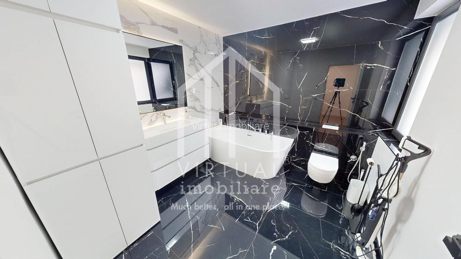 Casa cu 5 camere, 233mp utili, garaj, pod (80mp), Calea Poplacii - 12