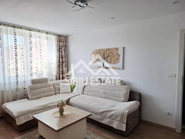 Apartament 3 camere de vânzare în Sibiu–zona Rahovei | Complet renovat - 2