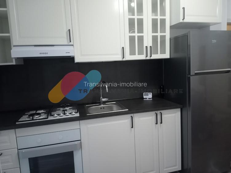 Apartament 3 camere, 50 mp, Floresti, zona BMW - 3