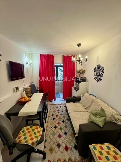 SF LAZAR - PALAS MALL - 3 CAMERE DECOMANDAT - ETAJ 1 - BLOC DIN 1980 - RENOVAT - 2