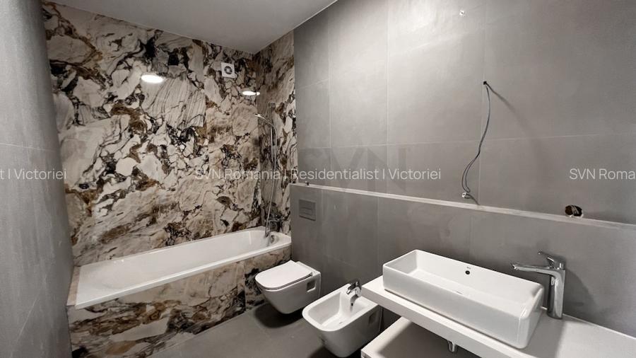 REA1015956 Apartament spatios cu 3 terase - 7