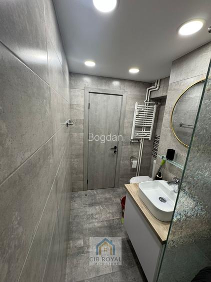 Inchiriez apt. ULTRACENTRAL 2 cam. LUX, Bd. Unirii, 1.5 km Piata Unirii, renovat - 12