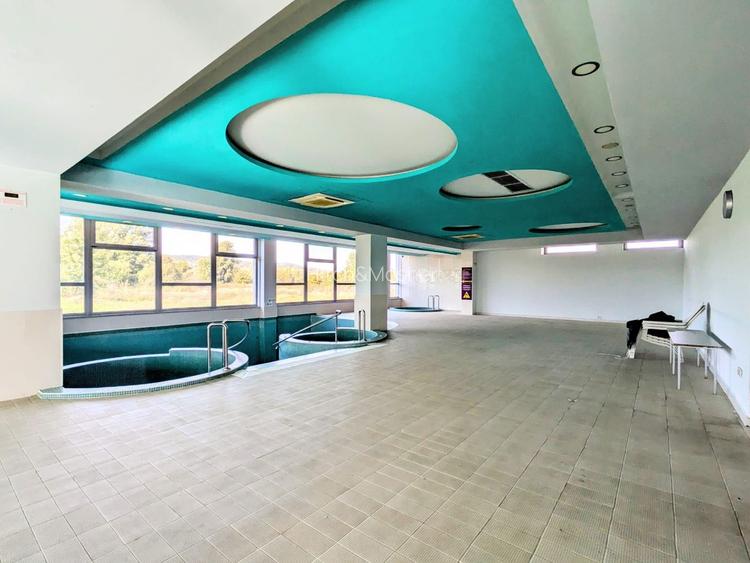 Clădire cu Spațiu Generos pentru Investiții Diverse - 6