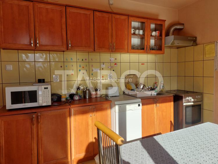 Casa 200 mpu 4 camere curte si gradina zona linistita Talmaciu - 5