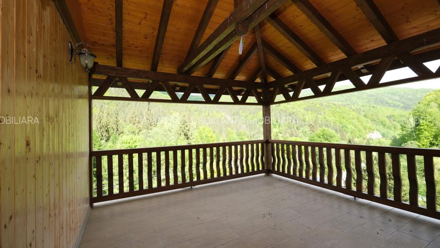 Vanzare pensiune noua complet functionala superba Prahova padure priveliste - 12