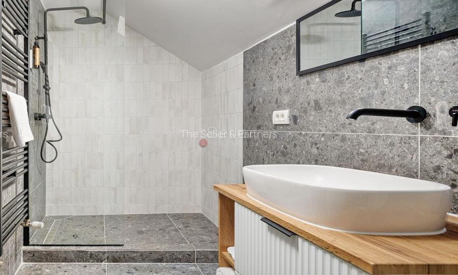 Eleganță și Confort în Centrul Orașului - 28