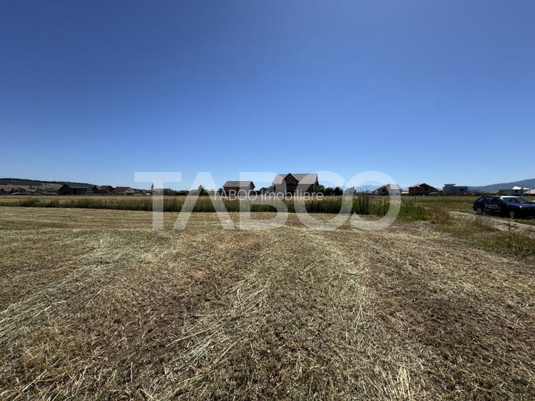 Teren intravilan 3752 mp parcelabil zona fostelor sere Cristian Sibiu - 6