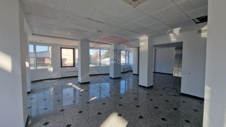 Spațiu de birouri de 1,054mp de închiriat în zona Bucureștii Noi - 14