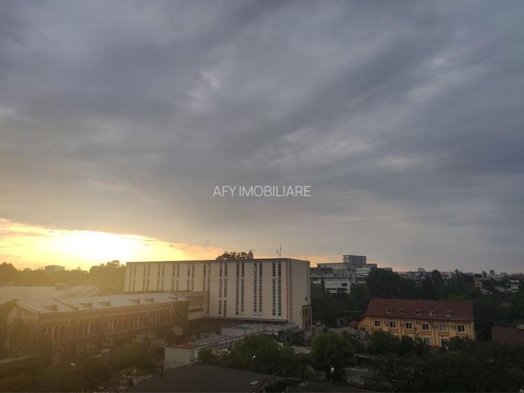 De inchiriat garsoniera , Tineretului sector4 - 8