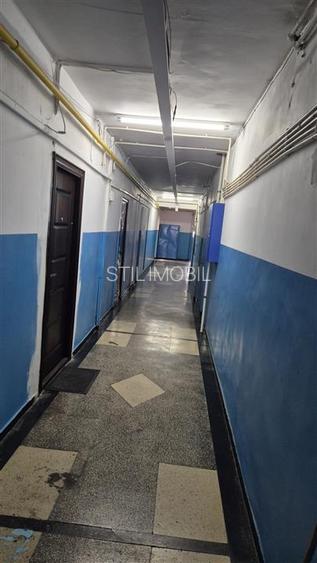 GARSONIERA LIBERA ETAJ 2 DIN 3 BAZA 3 - 13